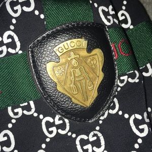 Meet your Posher, Jake